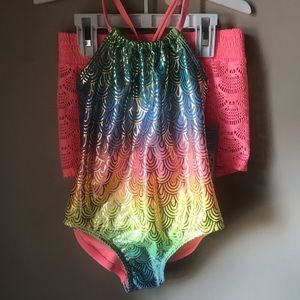 Cat & Jack Girls Swimsuit & Shorts